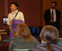 Wei Yan adressing students at WSU