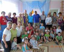 Preschool children and teachers in Darovskoy